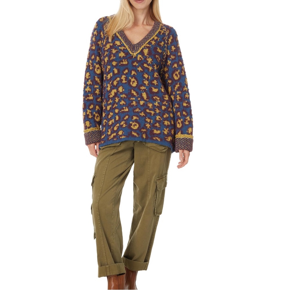 Free People NWT Little Animal Pullover Chunky Oversized Vneck Sweater size XS